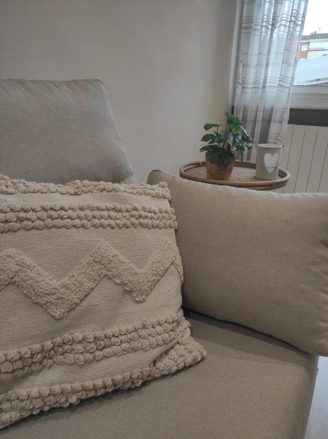 Apartamento En Viladecans Cerca Del Aeropuerto Buitenkant foto