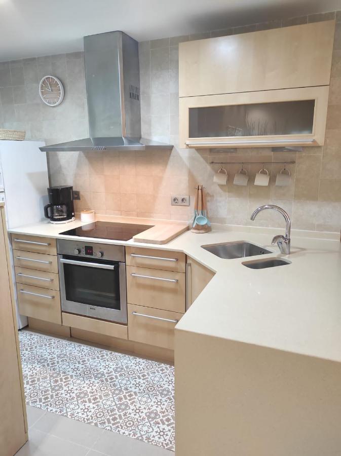 Apartamento En Viladecans Cerca Del Aeropuerto Buitenkant foto