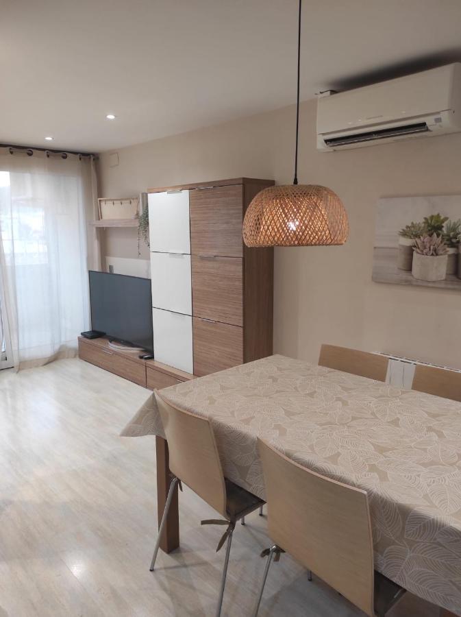 Apartamento En Viladecans Cerca Del Aeropuerto Buitenkant foto