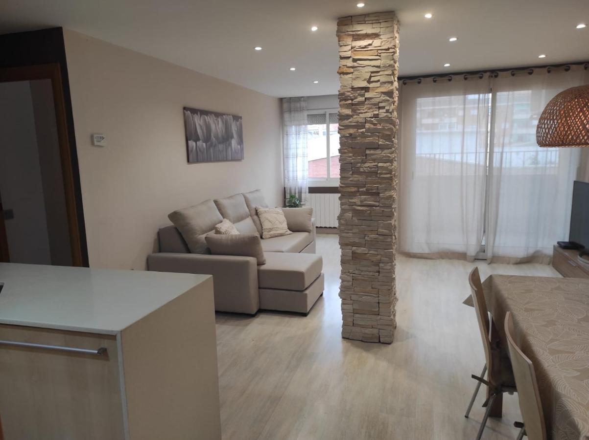Apartamento En Viladecans Cerca Del Aeropuerto Buitenkant foto