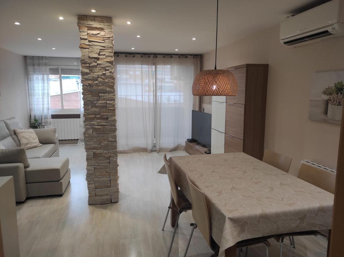 Apartamento En Viladecans Cerca Del Aeropuerto Buitenkant foto