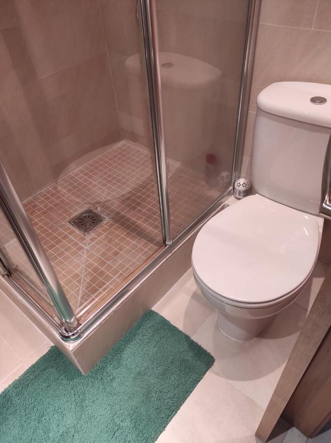 Apartamento En Viladecans Cerca Del Aeropuerto Buitenkant foto